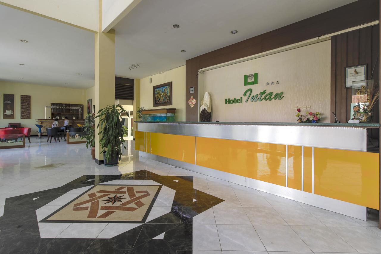 Reddoorz Plus Near Grage City Mall Cirebon Extérieur photo